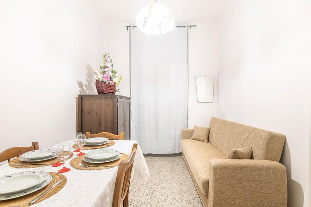 Appartamento Con Ac-Wi-Fi- Centro A 7 Min Savona Eksteriør billede